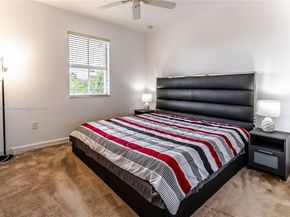 201 NE 36th Ter, Homestead FL 33033