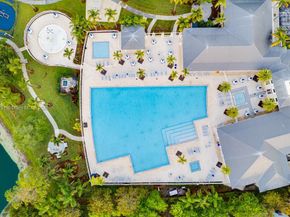 201 NE 36th Ter, Homestead FL 33033