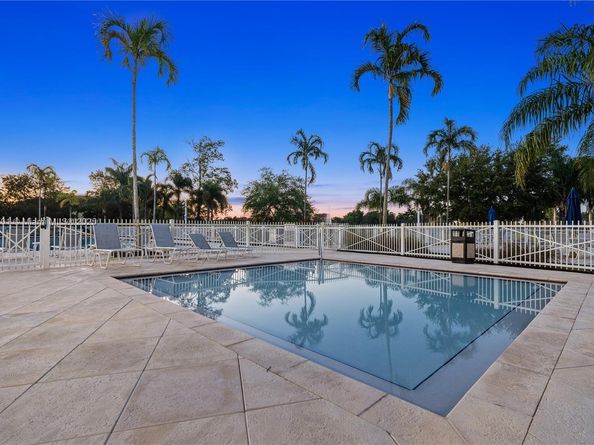 201 NE 36th Ter, Homestead FL 33033