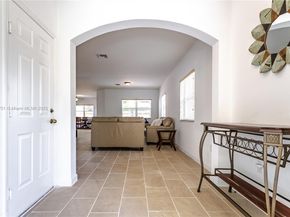 201 NE 36th Ter, Homestead FL 33033