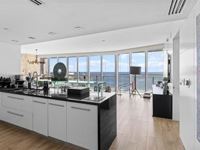 465 Brickell Ave 4901, Miami FL 33131