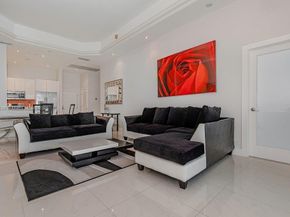 2301 Collins Ave 1619, Miami Beach FL 33139