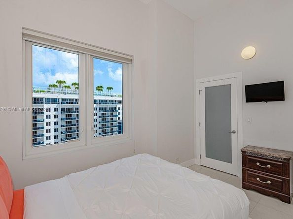 2301 Collins Ave 1619, Miami Beach FL 33139