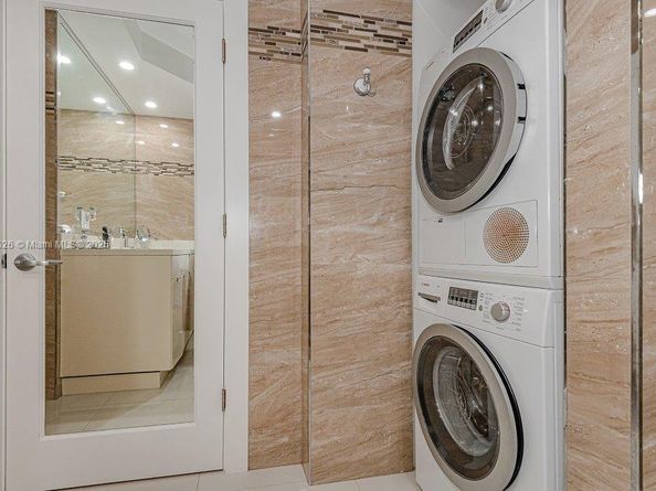 2301 Collins Ave 1619, Miami Beach FL 33139