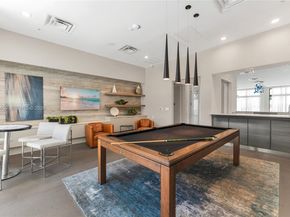 8279 NW 43rd St, Doral FL 33166