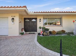 713 Diplomat Pkwy, Hallandale Beach FL 33009