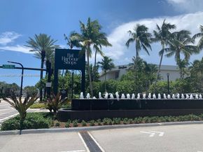 8420 Byron Ave 4, Miami Beach FL 33141