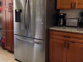 8801 Wiles Rd 108, Coral Springs FL 33067