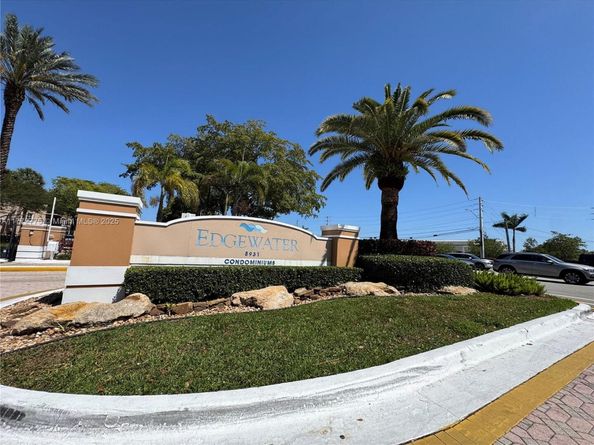 8801 Wiles Rd 108, Coral Springs FL 33067