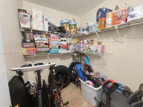 12510 Vista Isles Dr 1227, Sunrise FL 33325