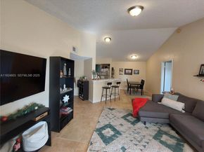 12510 Vista Isles Dr 1227, Sunrise FL 33325