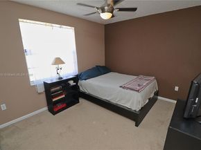 1523 NW 158th Ave, Pembroke Pines FL 33028