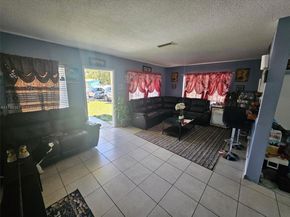 1035 NW 8th Ave, Fort Lauderdale FL 33311