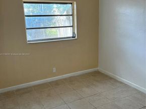 1035 NW 8th Ave, Fort Lauderdale FL 33311