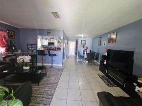 1035 NW 8th Ave, Fort Lauderdale FL 33311