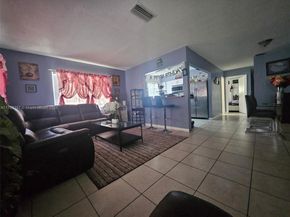 1035 NW 8th Ave, Fort Lauderdale FL 33311