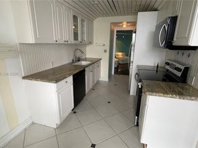 4000 Island Blvd 1105, Aventura FL 33160