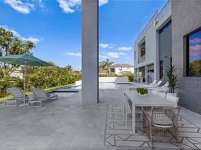 2311 SW 108th Ter, Davie FL 33324