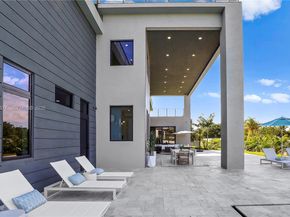 2311 SW 108th Ter, Davie FL 33324