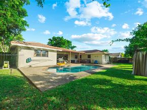284 NW 92nd Ave, Coral Springs FL 33071
