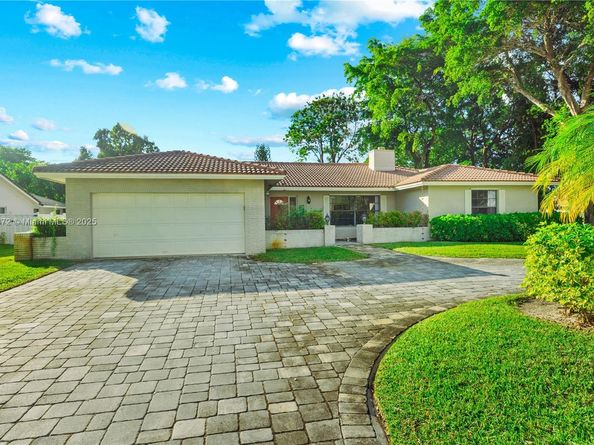 284 NW 92nd Ave, Coral Springs FL 33071
