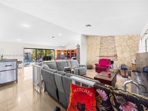 284 NW 92nd Ave, Coral Springs FL 33071