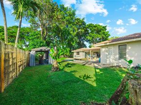 284 NW 92nd Ave, Coral Springs FL 33071