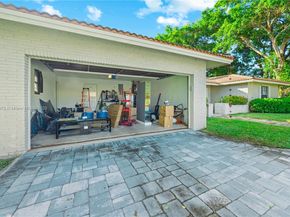 284 NW 92nd Ave, Coral Springs FL 33071