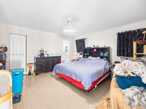 284 NW 92nd Ave, Coral Springs FL 33071