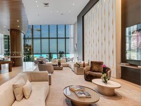 460 NE 28th St 3301, Miami FL 33137