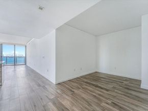 460 NE 28th St 3301, Miami FL 33137