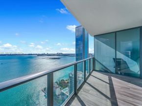 460 NE 28th St 3301, Miami FL 33137