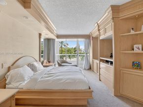 21205 Yacht Club Dr 605, Aventura FL 33180