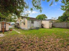 1911 NW 52nd St, Miami FL 33142