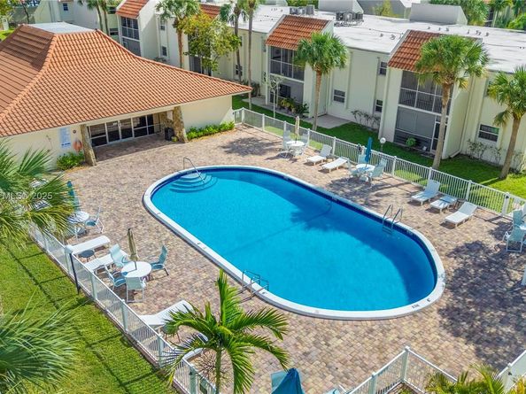 1428 SE 4th Ave 132, Deerfield Beach FL 33441