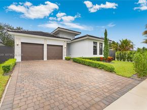 19410 SW 124th Ct, Miami FL 33177