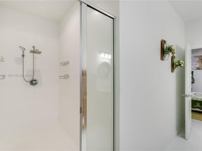 19410 SW 124th Ct, Miami FL 33177