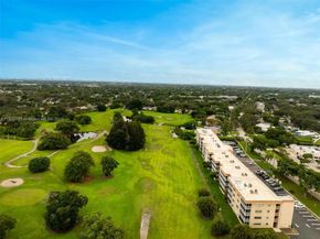5100 SW 90th Ave 302, Cooper City FL 33328