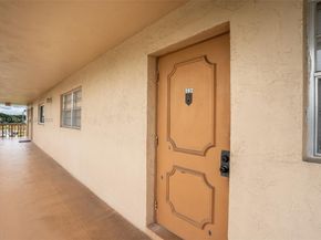 5100 SW 90th Ave 302, Cooper City FL 33328