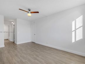 2501 Riverside Dr 307A, Coral Springs FL 33065