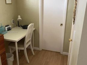 17001 NE 13th Ave 314, Miami FL 33162