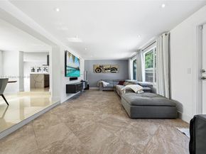 217 E Acre Dr, Plantation FL 33317
