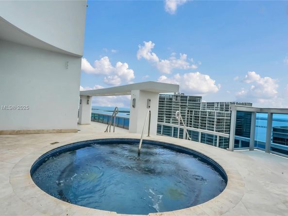 200 Biscayne Boulevard Way PH5402, Miami FL 33131