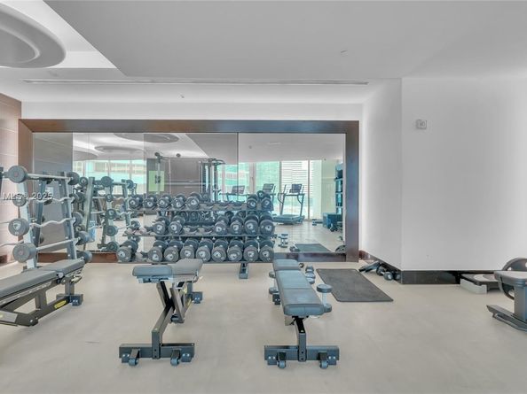 200 Biscayne Boulevard Way PH5402, Miami FL 33131