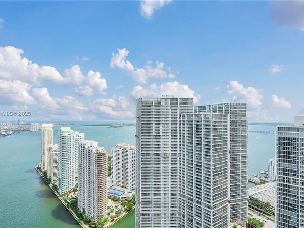 200 Biscayne Boulevard Way PH5402, Miami FL 33131