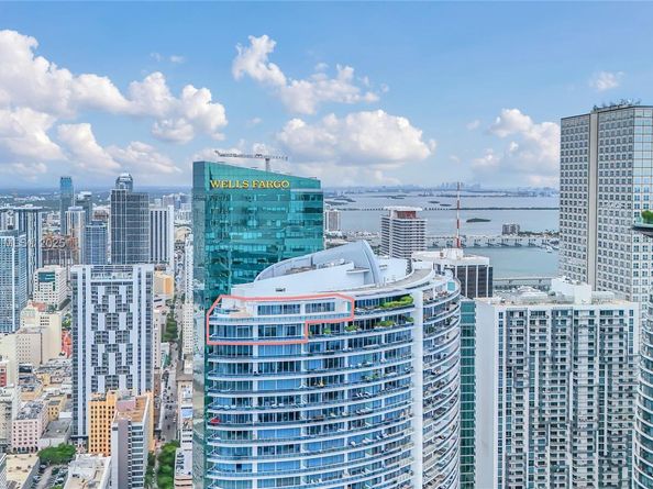 200 Biscayne Boulevard Way PH5402, Miami FL 33131