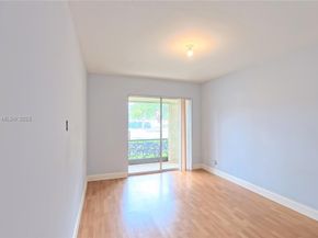 4135 NW 88th Ave 103, Coral Springs FL 33065