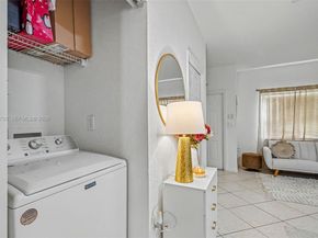 5719 NW 114th Ct 105, Doral FL 33178