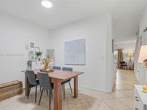 5719 NW 114th Ct 105, Doral FL 33178