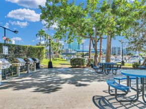 2500 Parkview Dr 2411, Hallandale Beach FL 33009